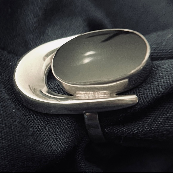 Sterling Silver 925 Onyx Statement Stamped Ring Size 7 - Picture 5 of 7